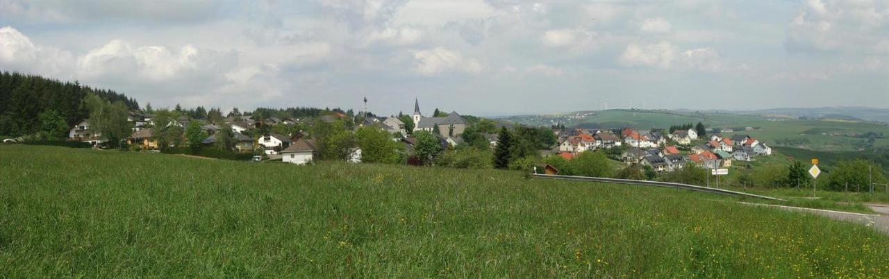 Klein'S Hochwaldscheune Pellingen Exterior foto